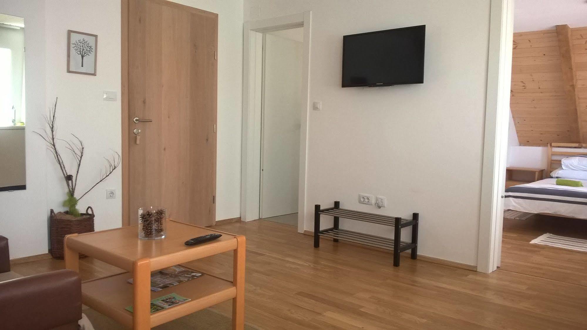 Bor Plitvice Lakes Pensjonat 3*